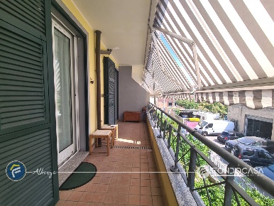 Foto Appartamento in Via Leonardo da Vinci, Albenga Centro di 50 m²