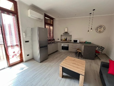 Foto Appartamento in via cesare battisti, Asti Centro Storico di 60 m²