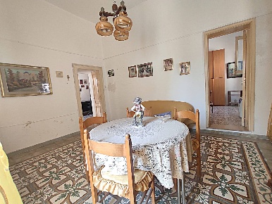 Foto Casa indipendente in Via Tunisi, Cannole di 75 m² con 5 locali
