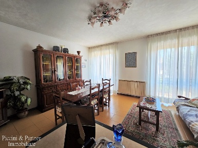 Foto Appartamento in Via Italia, Torrita di Siena Centro di 136 m²