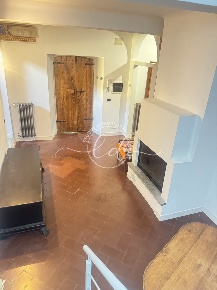 Foto Appartamento a Pietrasanta di 170 m² con 5 locali in affitto