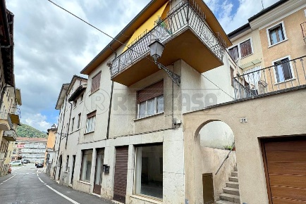 Foto Appartamento a Valdagno Centro di 70 m² in vendita