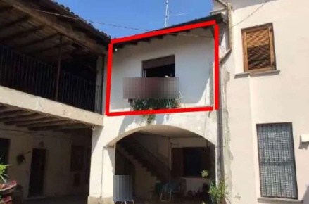 Foto Appartamento in Via Alessandro Volta, Rovello Porro di 98 m²