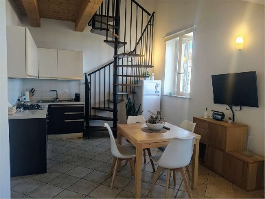 Foto Appartamento in VIA V TORRI  98, Osimo Centro di 70 m² con 4 locali