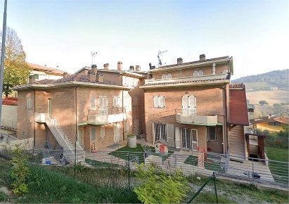 Foto Appartamento in Via del Monte, Petriano di 105 m² con 6 locali