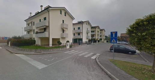Foto Appartamento in Via Isonzo, Mestrino Centro di 95 m² con 6 locali