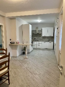Foto Appartamento a Caino di 80 m² con 3 locali in affitto