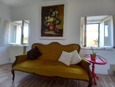 Foto Appartamento in Via Palestro  27, Guardistallo di 170 m² con 6 locali