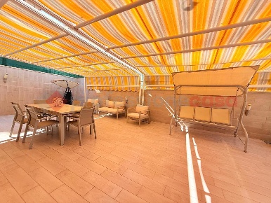Foto Appartamento in Mameli, Gaeta di 120 m² con 4 locali in vendita