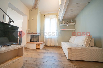 Foto Appartamento in Vicolo Mincio 20, Cecina Cecina Centro di 81 m²