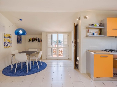 Foto Appartamento in Largo Della Portichina 14/20, Viareggio di 63 m²