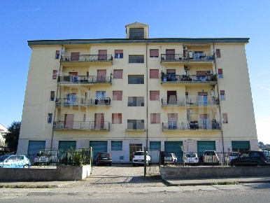 Foto Magazzino in CORSO ITALIA SNC, Corigliano-Rossano Rossano Stazione