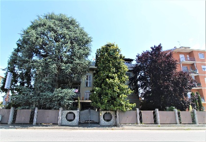 Foto Appartamento in via Padana Inferiore 27, Chieri Semicentro di 70 m²