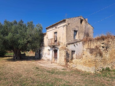 Foto Rustico in Contrada Acquarelli 2, Rocca San Giovanni di 165 m²