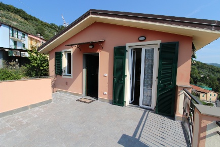 Foto Appartamento a Avegno di 70 m² con 3 locali in vendita