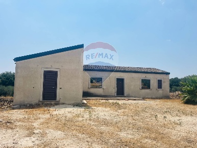 Foto Villa singola in Pozzo Cassero - Sp 28, Modica Saitta di 158 m²