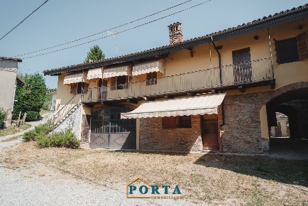 Foto Casa indipendente in Frazione Masanti, Farigliano Masanti di 168 m²