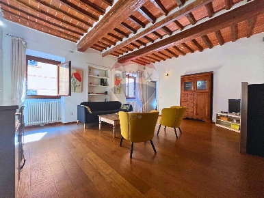 Foto Appartamento a Portoferraio Centro di 122 m² con 5 locali in vendita