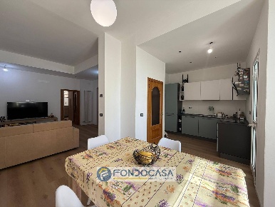 Foto Appartamento in via Paganini, Savona Legino, Zinola, Fornaci di 78 m²
