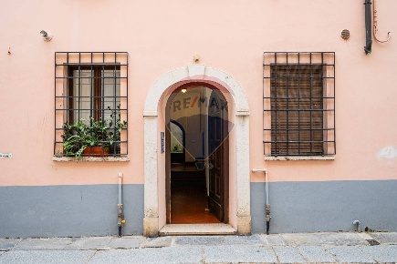 Foto Attico in VICOLO SANT'ANNA, Mantova Centro di 51 m² con 3 locali