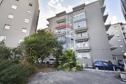 Foto Appartamento in Via Eleonora D'angio', Catania Cibali di 110 m²