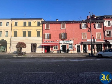 Foto Negozio in corso vittorio emanuele  67, Villafranca di Verona