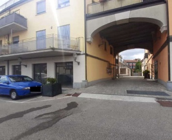 Foto Magazzino in Via S. Carlo, Nizza Monferrato di 680 m² con 1 locali