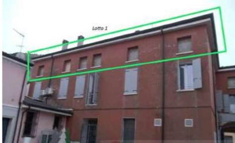 Foto Appartamento in Via Enrico Ferri, San Benedetto Po Centro di 103 m²