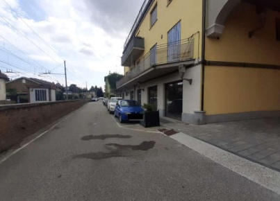 Foto Box in Via S. Carlo, Nizza Monferrato di 12 m² con 1 locali in vendita