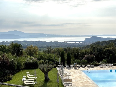 Foto Appartamento in via borgo alto, Puegnago del Garda Castello di 45 m²