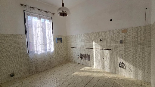 Foto Appartamento a Iglesias Centro di 75 m² con 5 locali in vendita