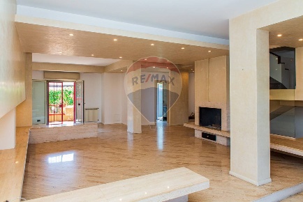 Foto Villa a schiera in via G. D'annunzio, San Giovanni la Punta Centro