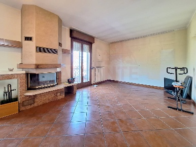 Foto Appartamento in via Corioni, Cologne Centro di 120 m² con 3 locali