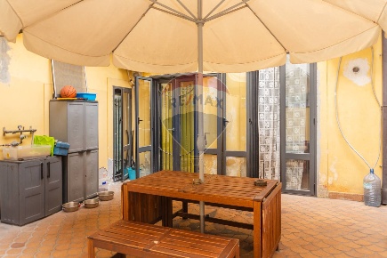 Foto Casa indipendente in Via XXXI Maggio, Catania Rapisardi di 270 m²