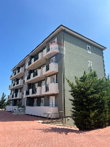 Foto Appartamento in Via Sant'Anna, Carini Centro di 78 m² con 3 locali
