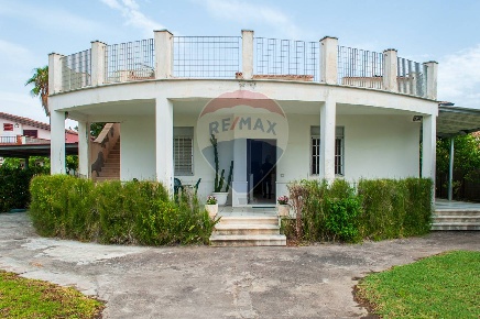 Foto Villa singola in Villaggio Agnone Fortezza, Augusta Agnone di 80 m²