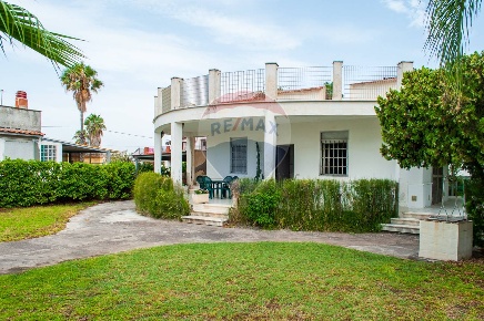 Foto Villa singola in Villaggio Agnone Fortezza, Augusta Agnone di 80 m²