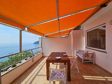 Foto Appartamento in Località Marine, Moneglia Centro di 43 m² con 2 locali