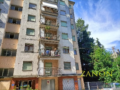 Foto Appartamento in Via 25 Aprile, Monfalcone Centro di 71 m² con 4 locali