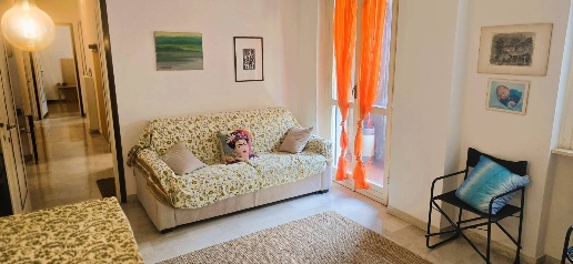 Foto Appartamento in Piazza Vittorio Veneto, Laveno-Mombello Laveno