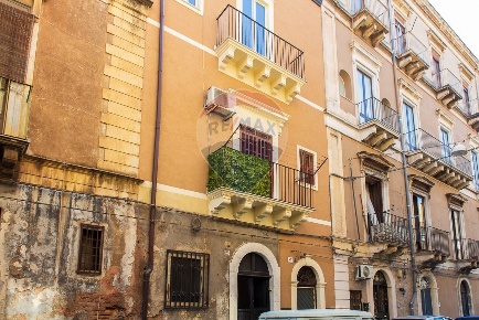 Foto Appartamento in Via Fortino Vecchio, Catania Centro Storico di 53 m²