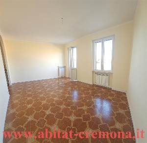 Foto Appartamento in via bissolati, Cremona Centro di 87 m² con 3 locali