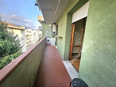 Foto Appartamento a Massa Romagnano di 100 m² con 5 locali in vendita