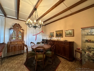 Foto Appartamento a Borgomanero Centro di 126 m² con 4 locali in vendita