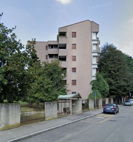 Foto Appartamento in Via Pizzagalli, Monza Triante di 142 m² con 7 locali