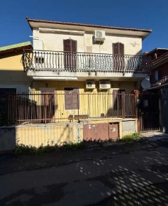 Foto Appartamento in Via Agostino Paris, Marino Cava dei Selci di 120 m²