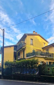 Foto Appartamento in Via Fondoripa, Brivio Centro di 90 m² con 4 locali