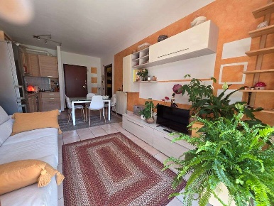 Foto Appartamento in Via al Poggio 20/b, Omegna Centro di 51 m² in vendita