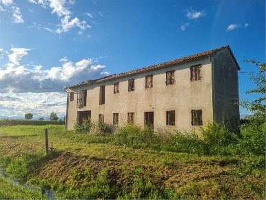 Foto Rustico a Oderzo di 100 m² con 5 locali in vendita