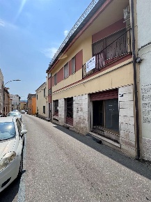 Foto Appartamento a Siniscola di 180 m² con 10 locali in vendita